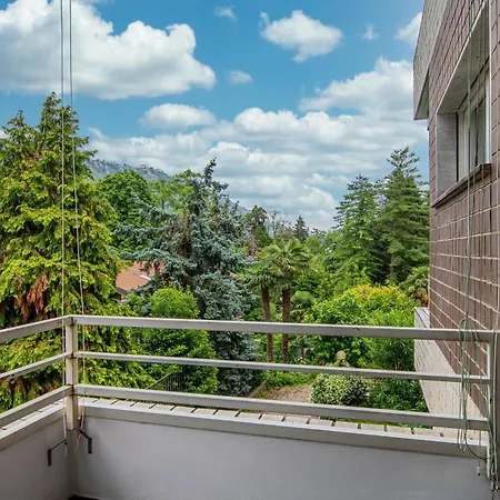 La Casa Delle Rose Apartment *